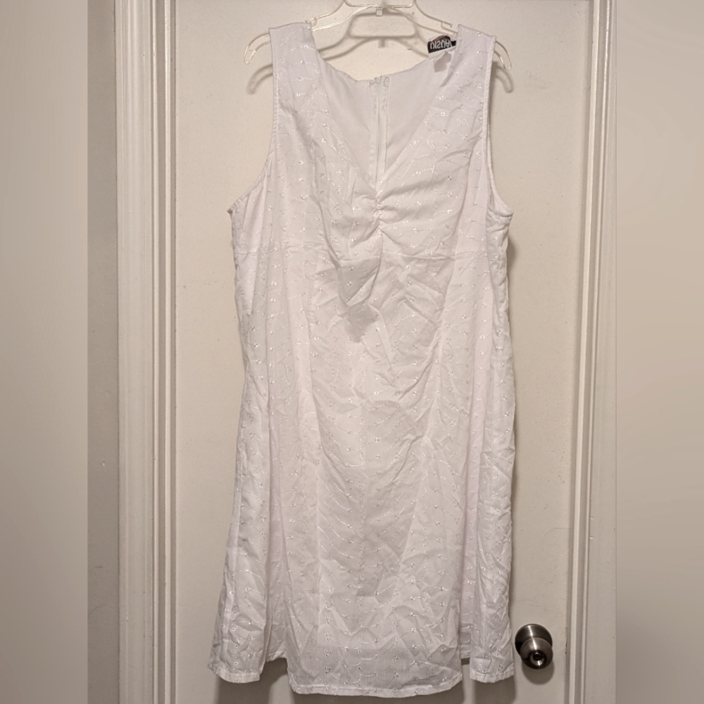 White Summer Dress Maxi Size 22
